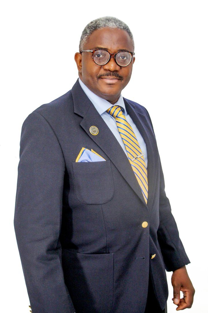 Dr Emmanuel Emeh